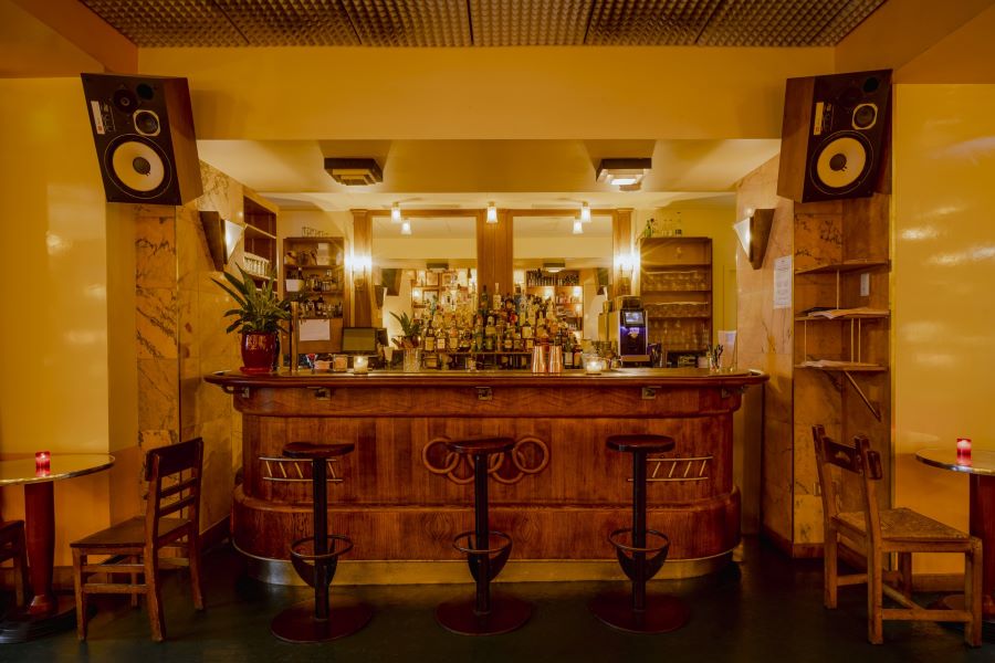 bookbar hotelgrandamour